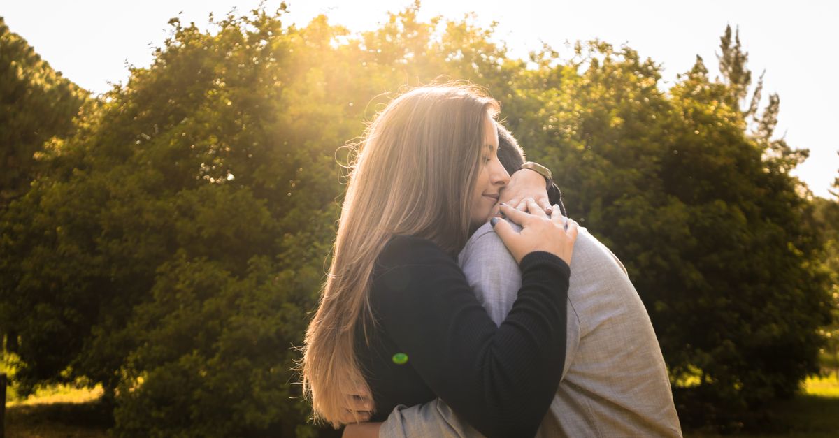 What to Say (and Not Say) When Someone Has Cancer